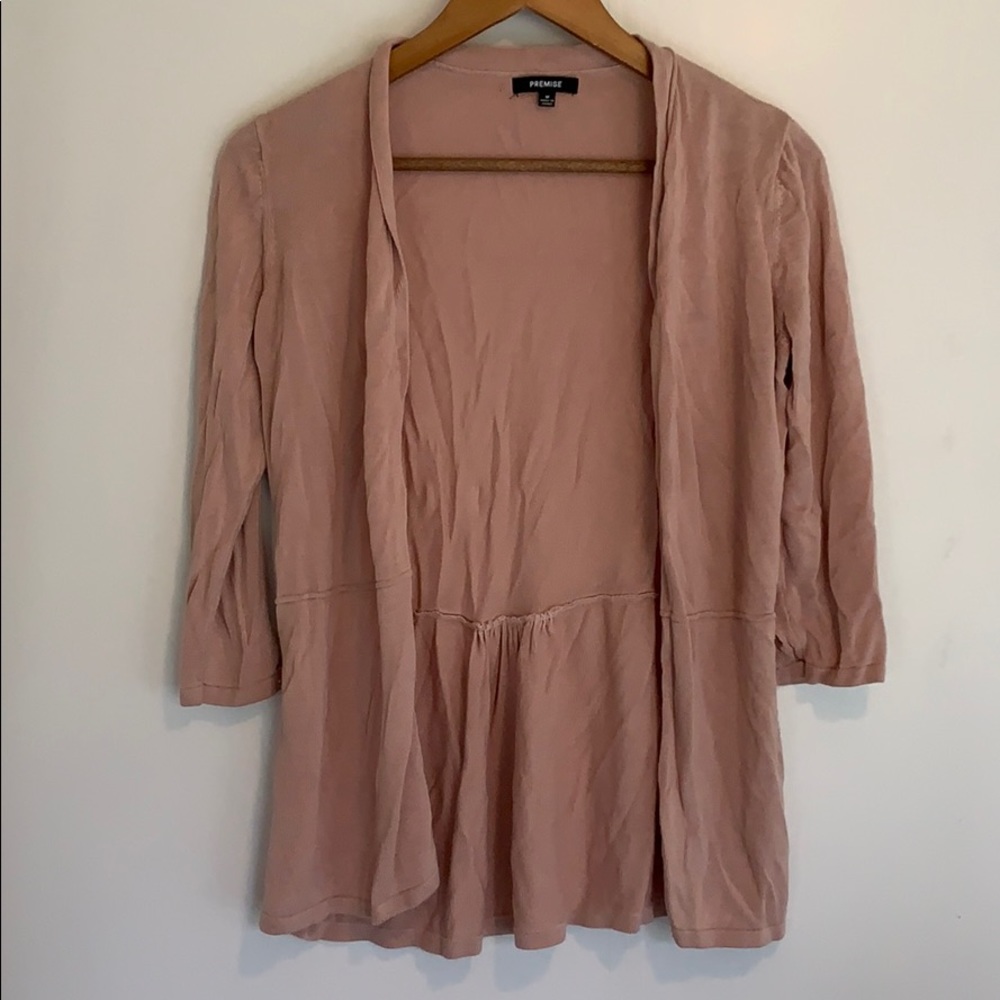 Three quarter sleeves cover up